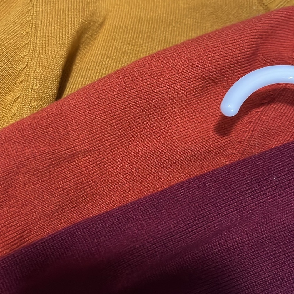 Cielo Mustard Crew Neck Sweater with Autumnal Charm - Picture 4 of 5